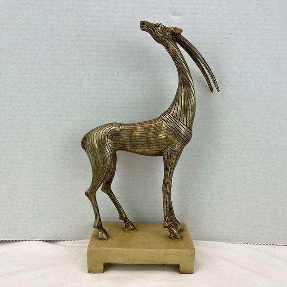 The Kindu Collection Alabaster Deer Ornament - VGC